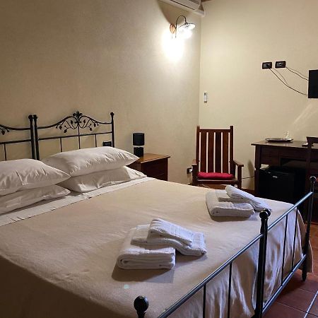 Agriturismo Il Melograno Cannizzara Eksteriør bilde